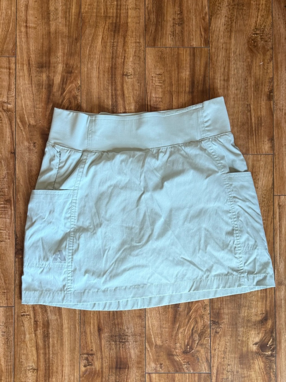 Eddie Bauer Women’s Light Green First Ascent Skort Skirt Shorts Size P 6